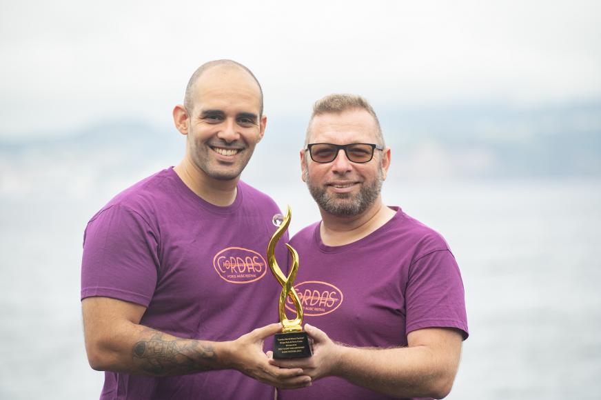 MiratecArts-M&eacute;dio Oriente abra&ccedil;a document&aacute;rio "CORDAS" e Dubai atribui Pr&eacute;mio de Ouro