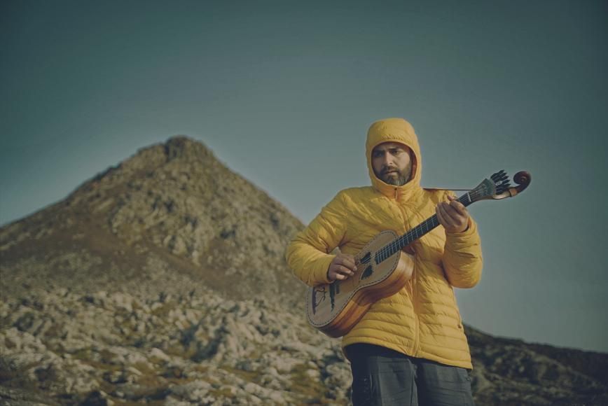 MiratecArts - Romeu Bairos criou m&uacute;sica na montanha mais alta de Portugal