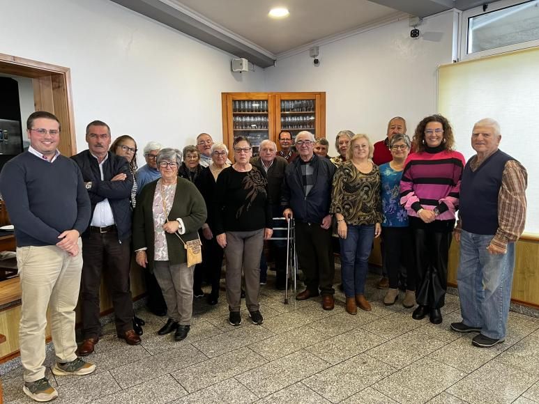 Junta de Freguesia de Candel&aacute;ria - Conv&iacute;vio de Natal com os idosos da Freguesia