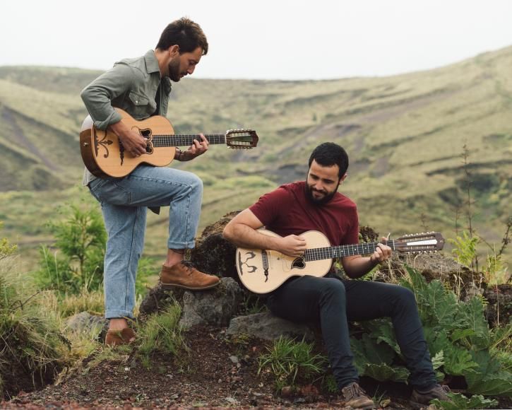 MiratecArts - O Dia da Viola da Terra é celebrado em várias ilhas dos Açores