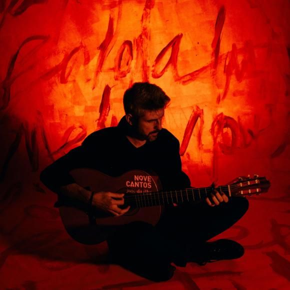 João da Ilha apresenta "Nove Cantos" no Festival Cordas